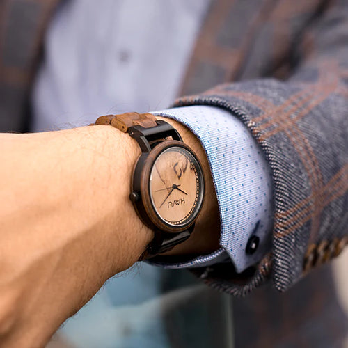 Aava 42 mm Watch