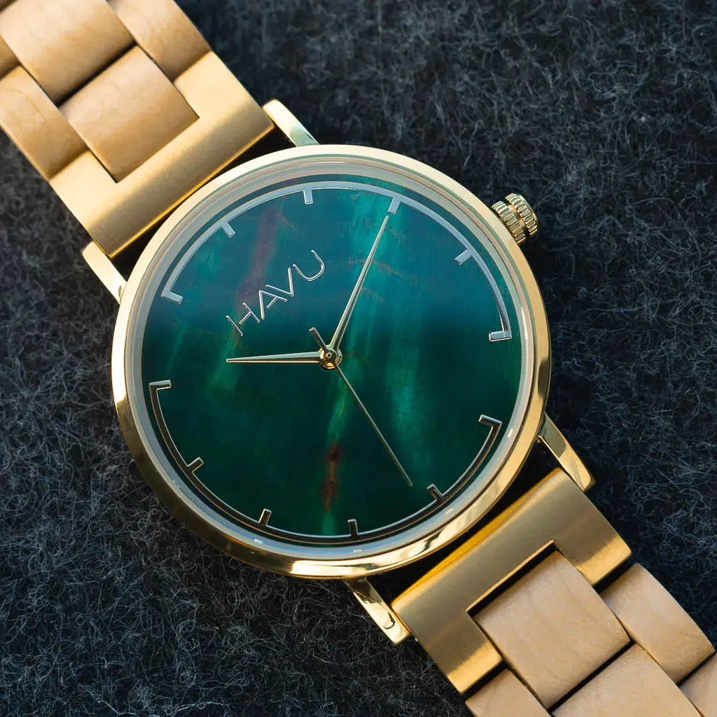 Revontuli 40 mm Watch
