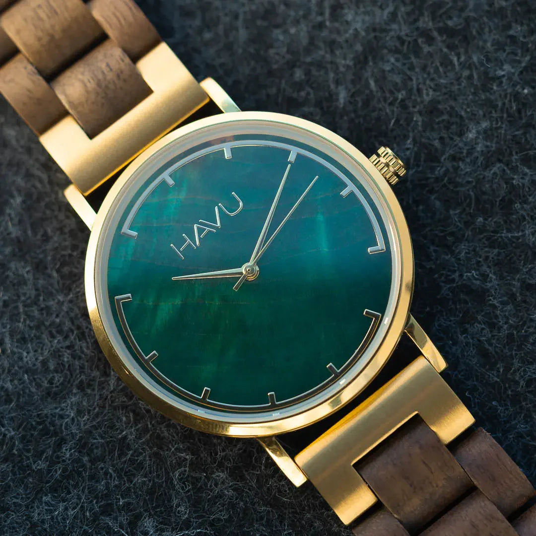 Revontuli 40 mm Watch